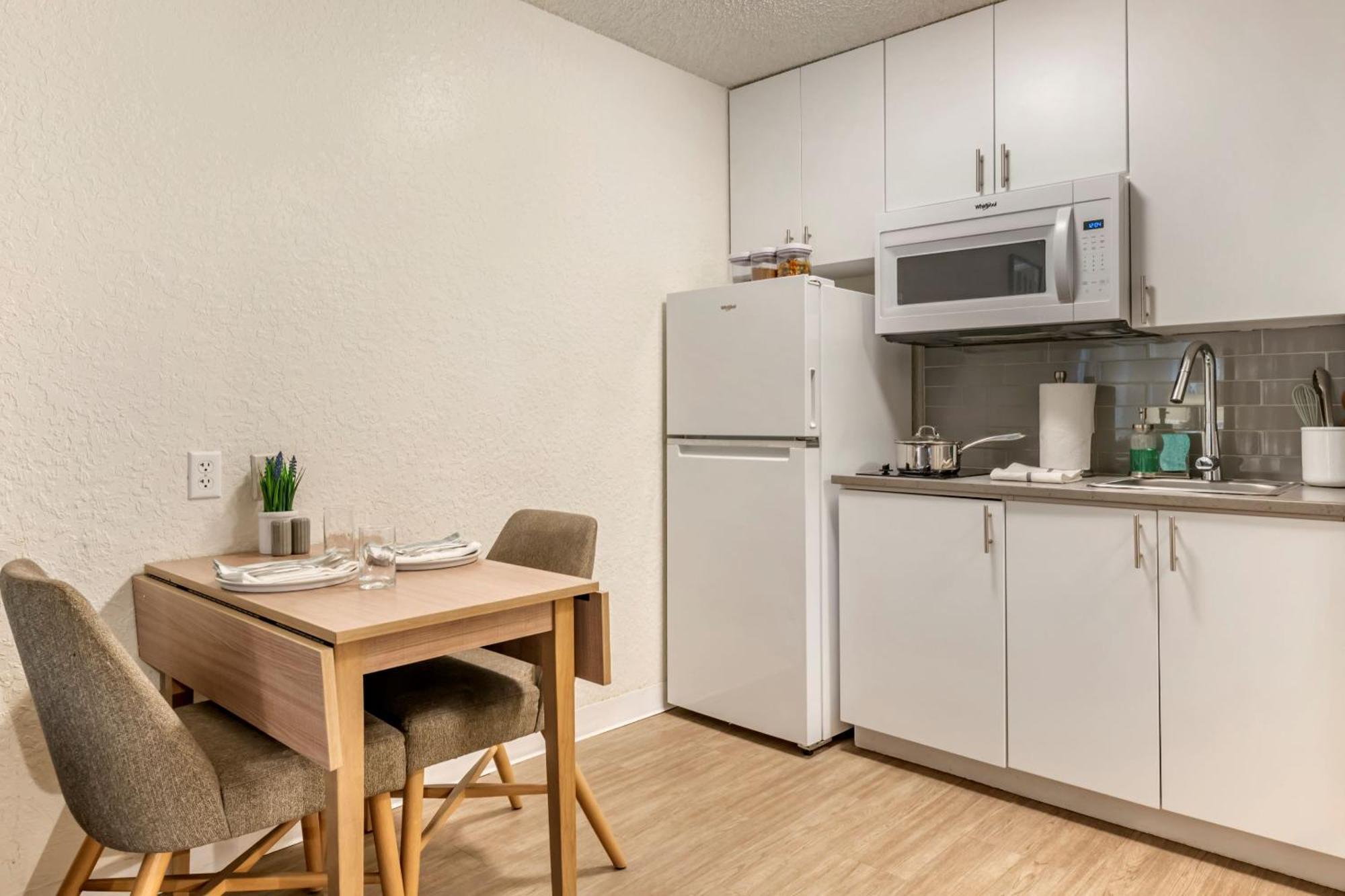 Intown Suites Extended Stay Select Orlando Fl - Ucf Alafaya Eksteriør billede